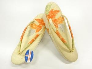 未使用品　葉模様織出し草履（23センチ）